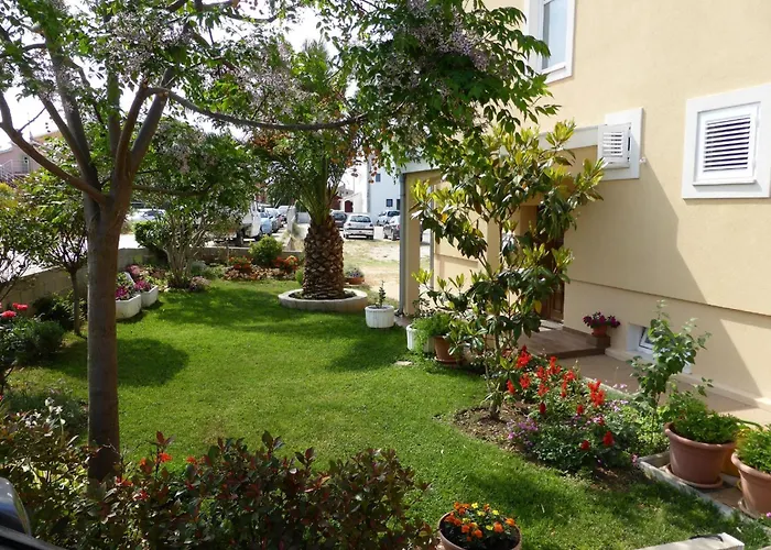 Apartments Toni, Borik